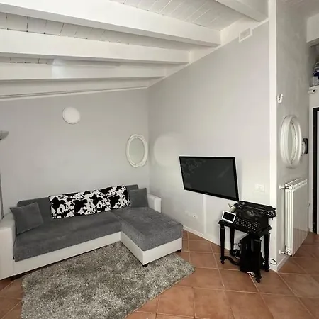 아파트 La Casa Sul Lago